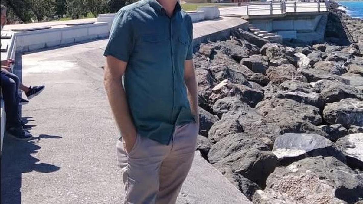 Devrilen traktörünün altında kalan çiftçi öldü