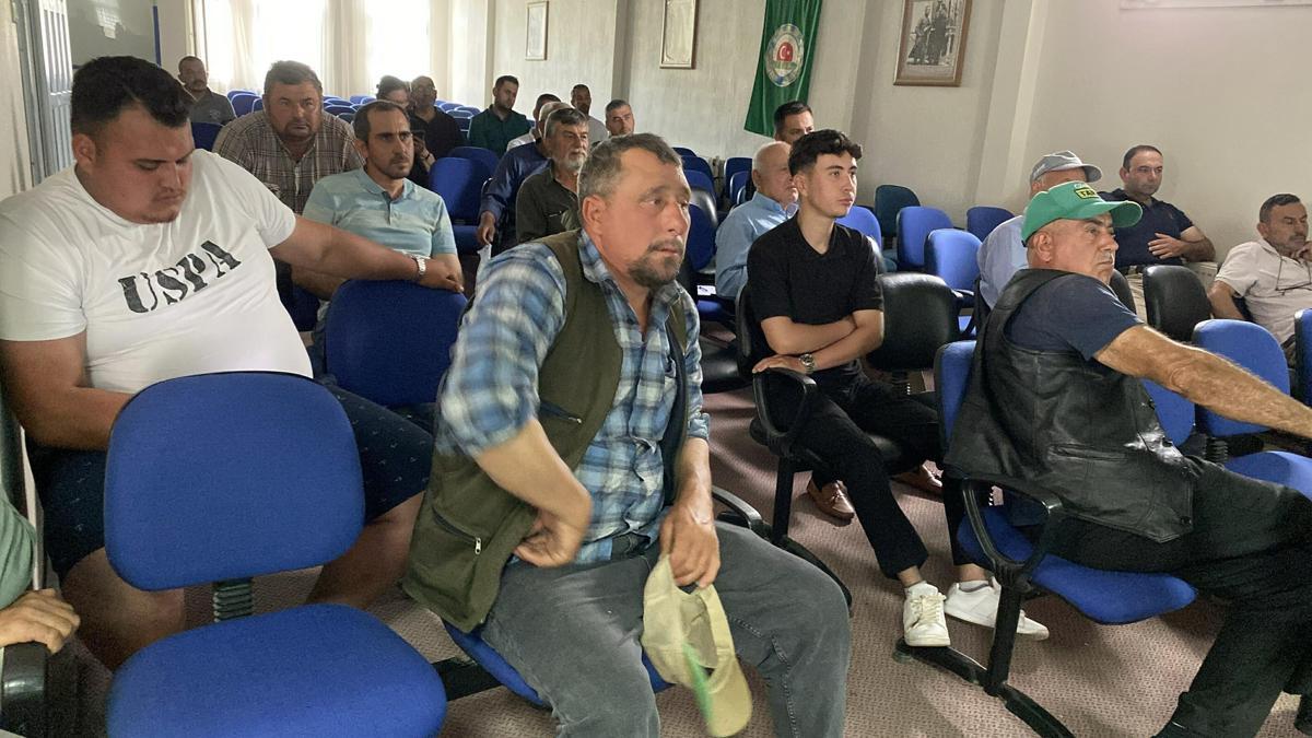 Alaşehir ‘de çiftçilere B-Reçete eğitimi