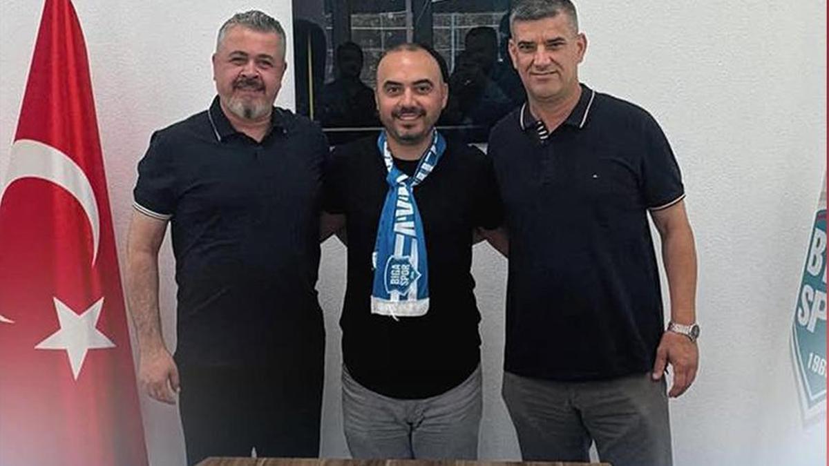 Kulübü amatörden 3. Lig'e çıkardı, teknik direktör imzayı attı