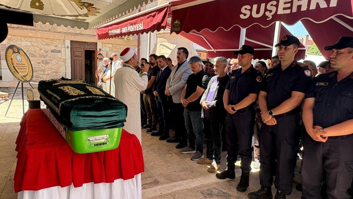 Kıbrıs gazisi son yolculuğuna uğurlandı