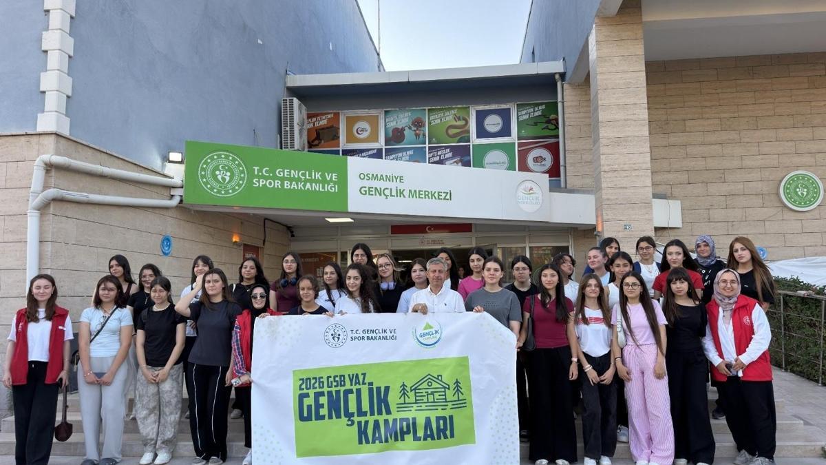 Osmaniyeli 96 genç, Ulusal Gençlik Kampları’na uğurlandı