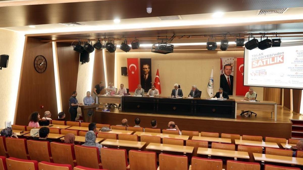 Talas'ta 4 villa satışı rekor kırdı: Belediyeye dev kaynak geldi