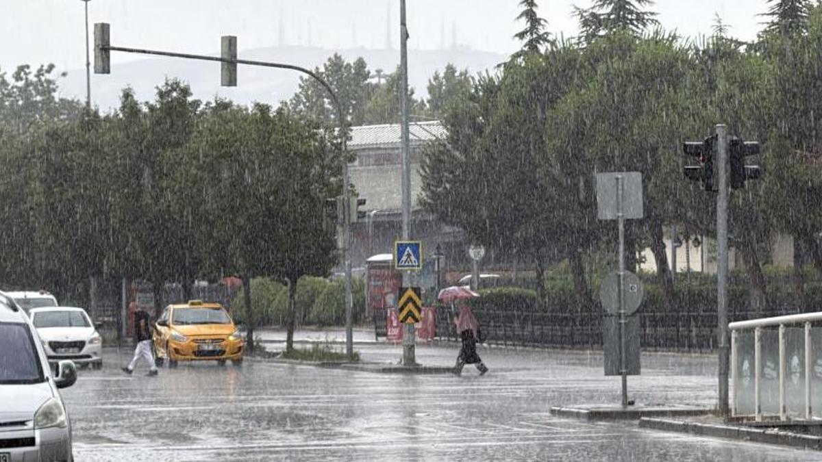 İstanbul'daki yağmur sonrası Kocaeli'de yasaklandı
