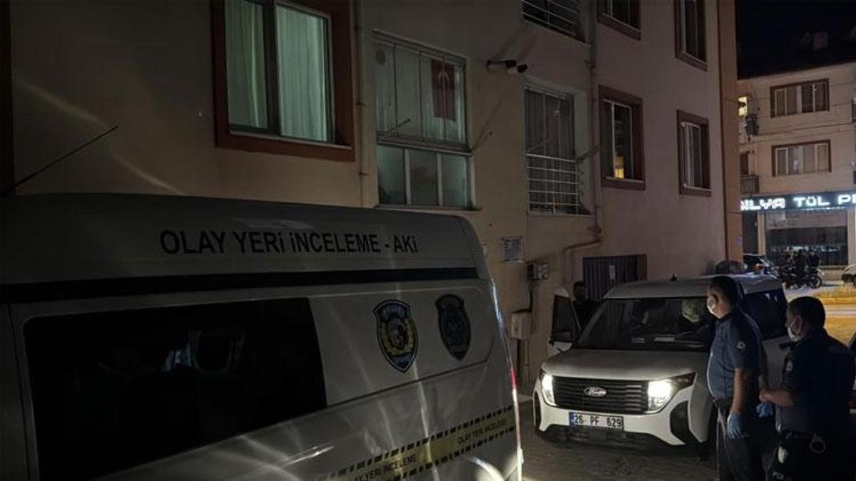 Sokağı saran ağır koku korkunç gerçeği ortaya çıkardı