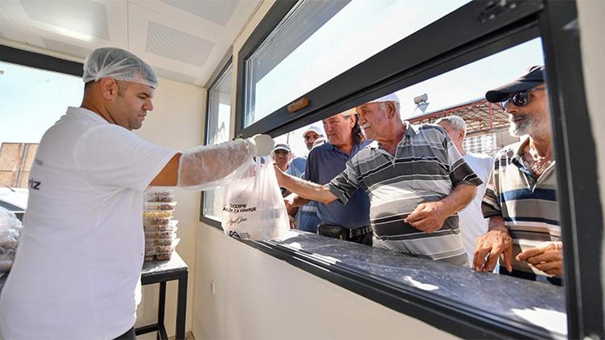 35 TL'ye 3 çeşit yemek! 59 noktada hizmet veriliyor