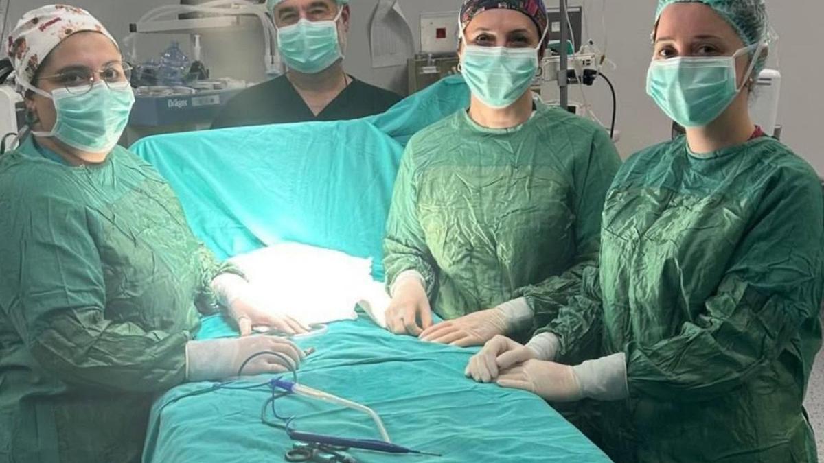 Hatay'da bağırsakları tıkanan prematüre bebeğe cerrahi operasyon