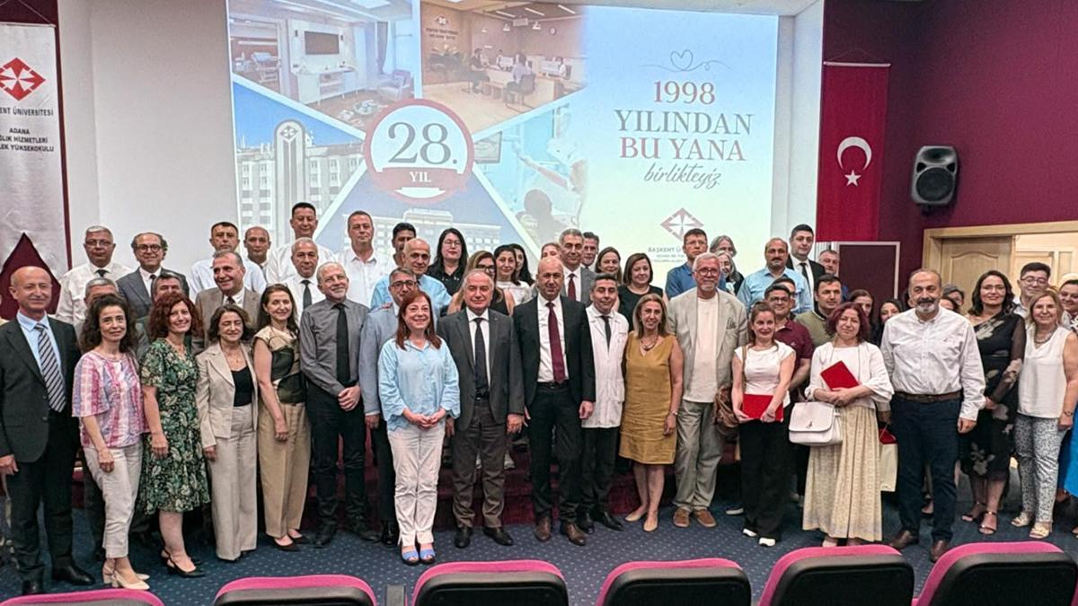 Başkent Adana Hastanesi'nde 28. kuruluş yıl dönümü coşkusu