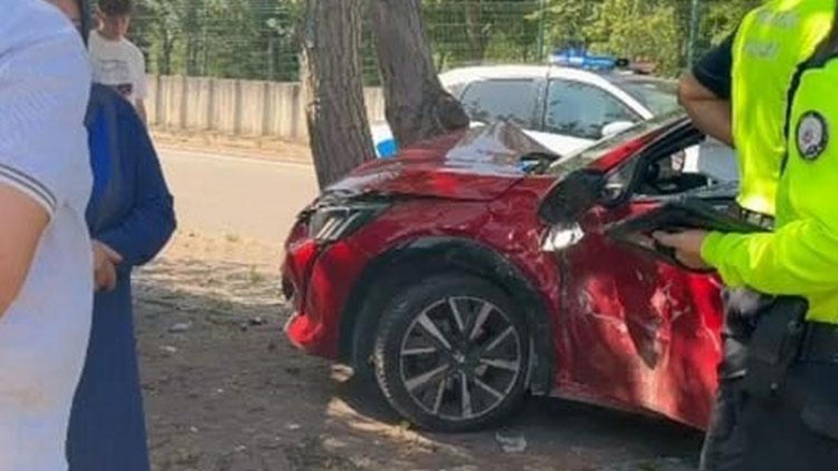 Bursa'da meydana gelen feci kazada 3 kişi yaralandı