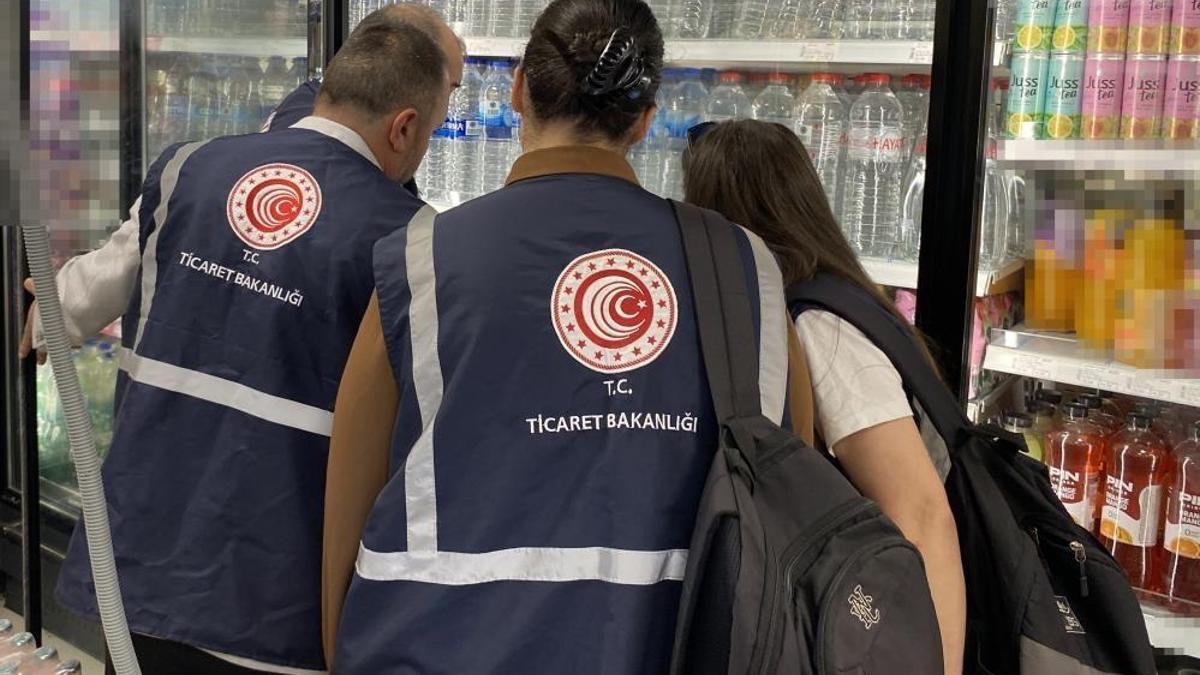 Ambalajlı içeceklere yönelik fahiş fiyat denetimi! Bakanlık el attı