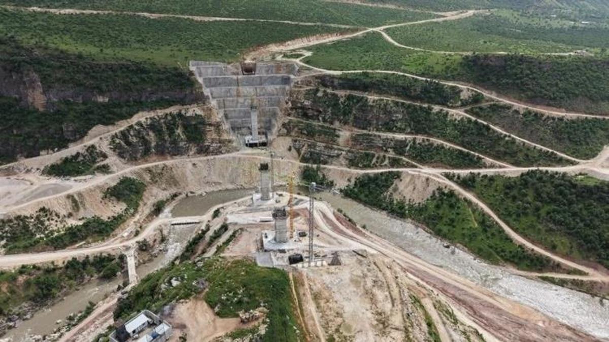 Diyarbakır’da 3 ilçeyi birleştiren köprü için tarih verildi