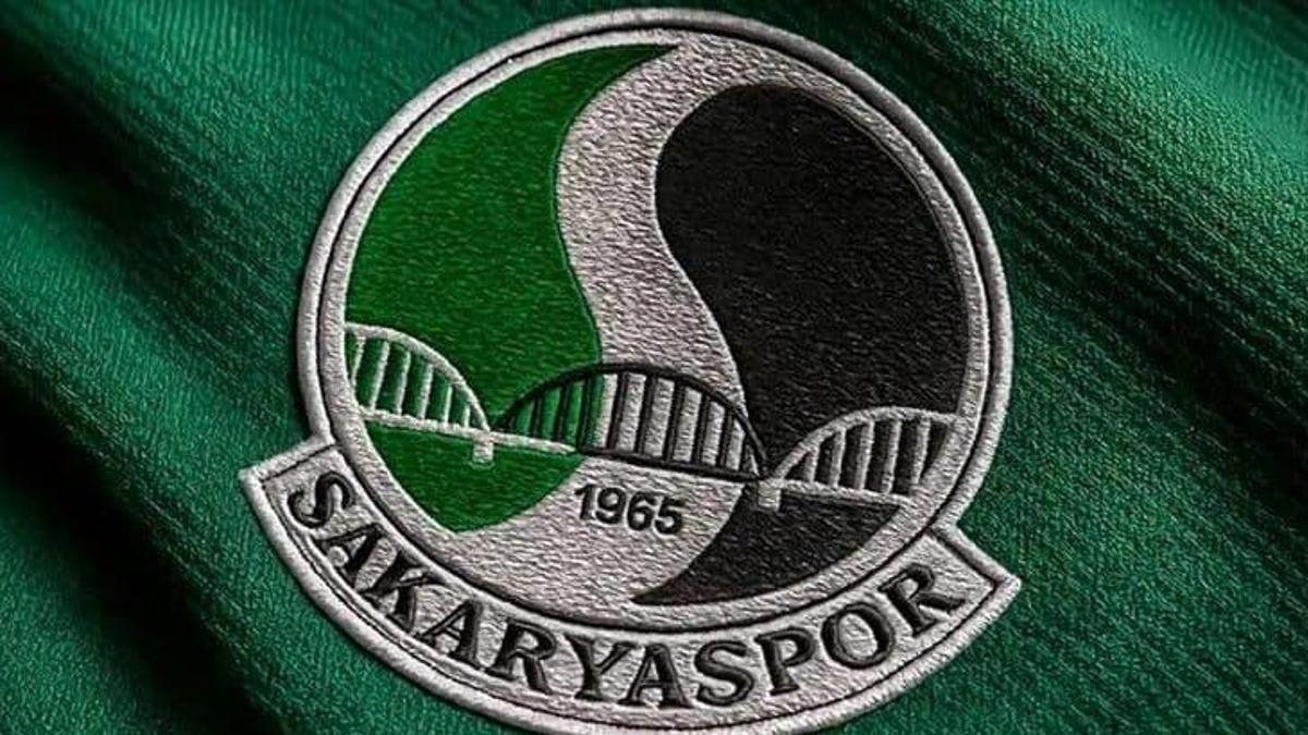 Sakaryaspor'dan transfer harekatı! 3 futbolcuyu renklerine bağladı