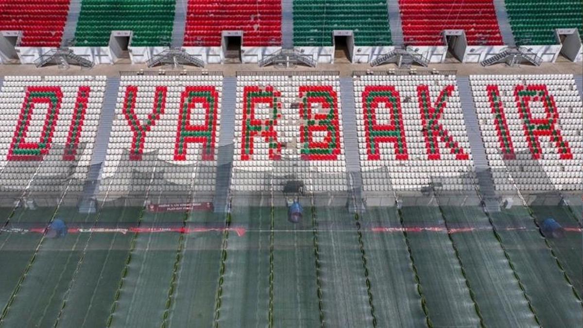 Amedspor Süper Lig'e çıktı, Diyarbakır'da tamamen değişti