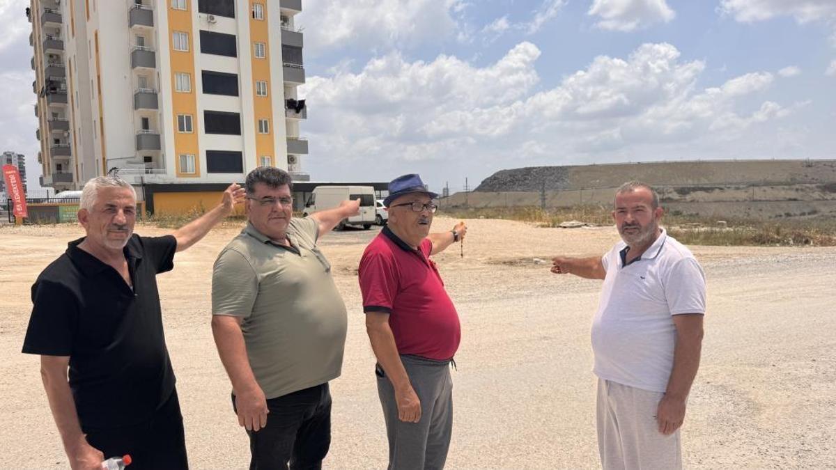 Adana'da çöp sorunu! Vatandaş canından bezdi