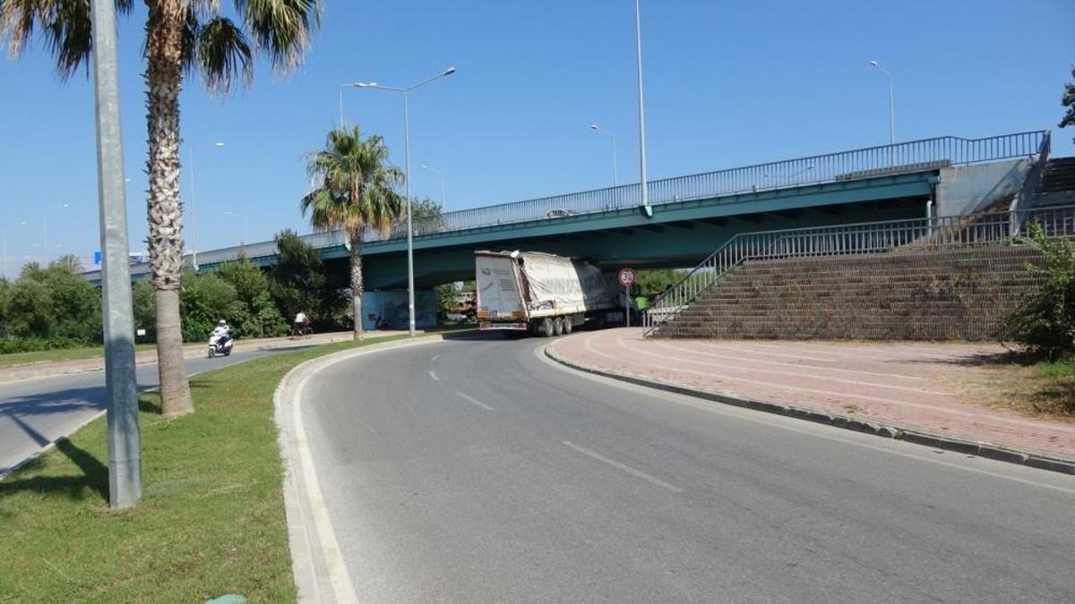 Tırlar için büyük tehlike! Navigasyona güvenmek ciddi hataları getiriyor