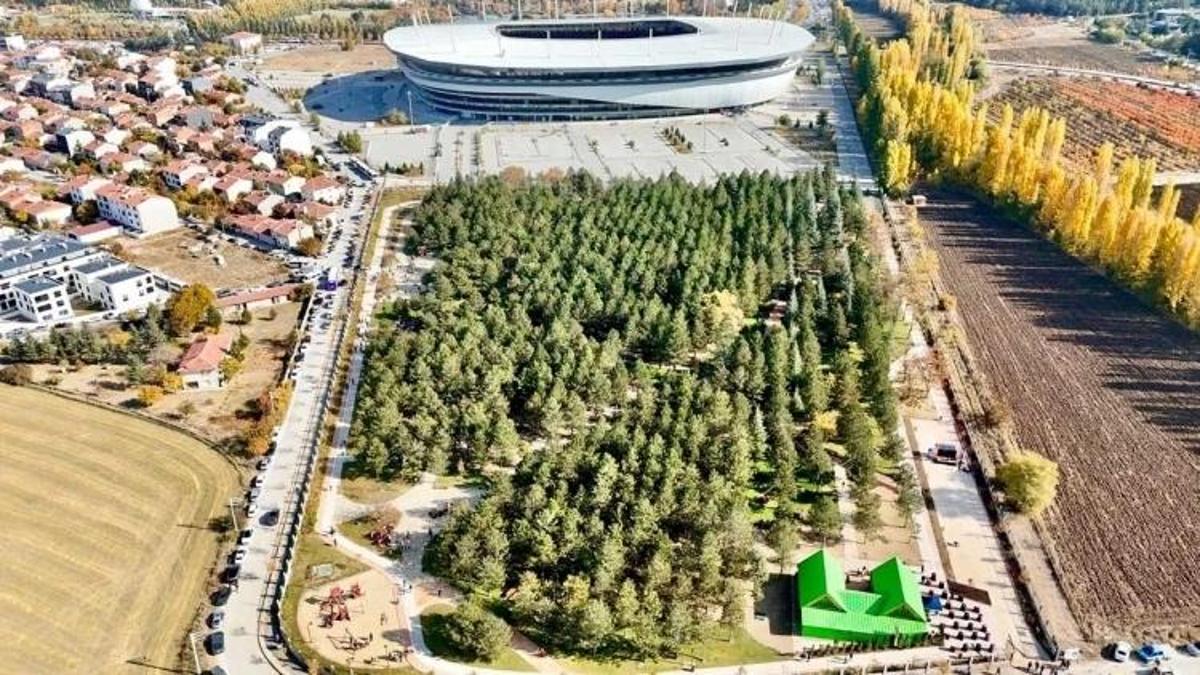 Eskişehir halkının buluşma noktası oldu: Hizmete açıldı