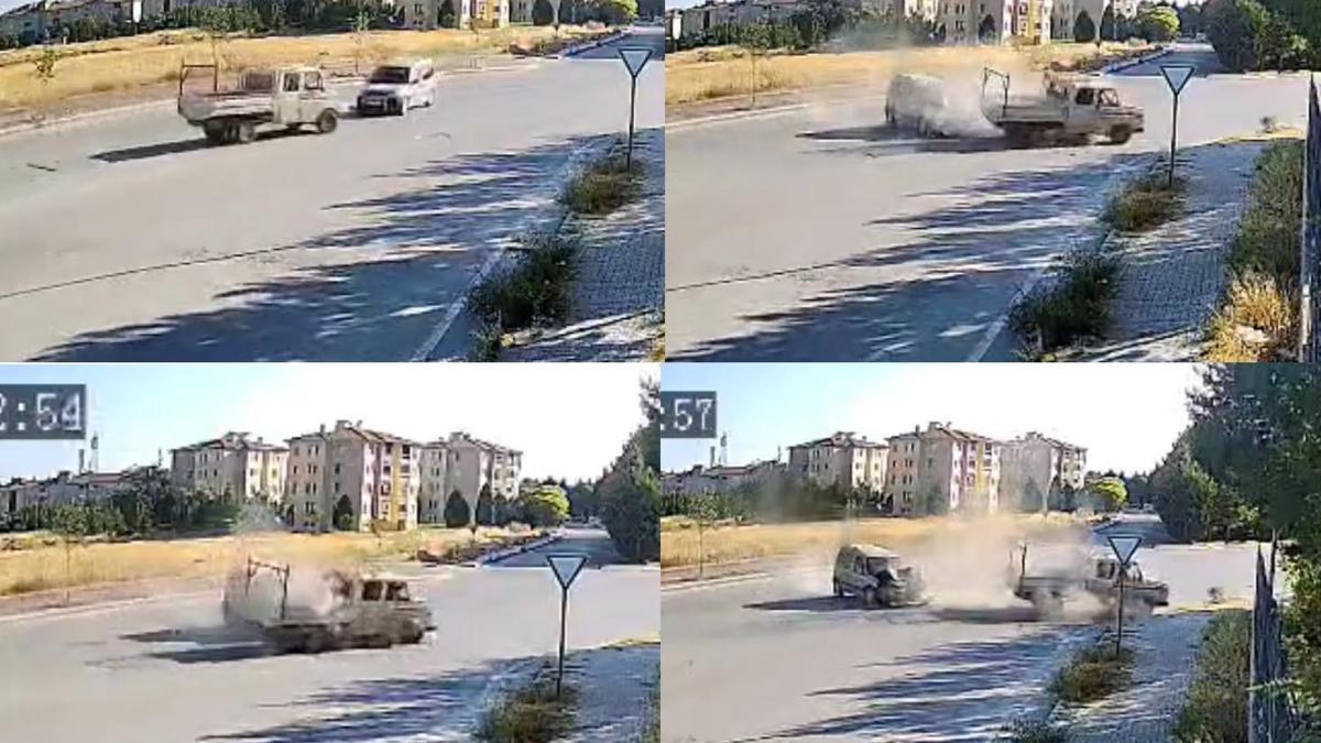 Hafif ticari araç ile kamyonetin çarpıştığı kaza kamerada; 3 yaralı