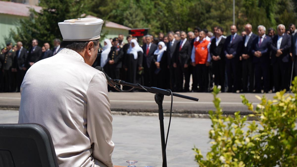 Şırnak'ta 15 Temmuz şehitleri anıldı