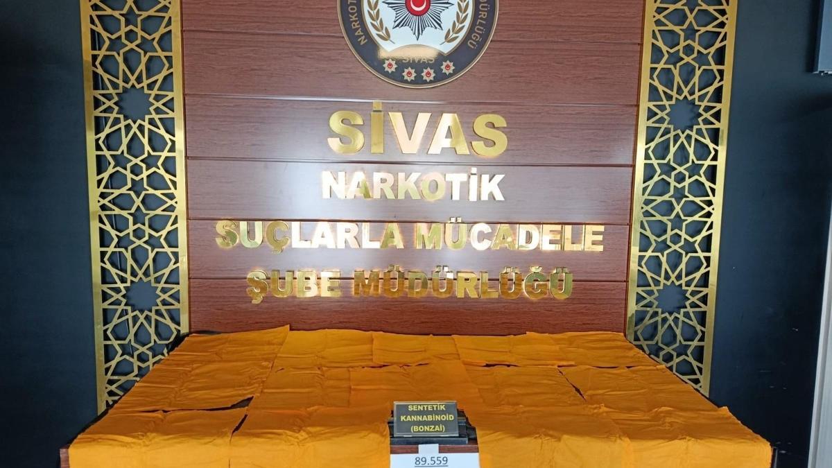 Sivas'ta uyuşturucu operasyonunda 2 tutuklama