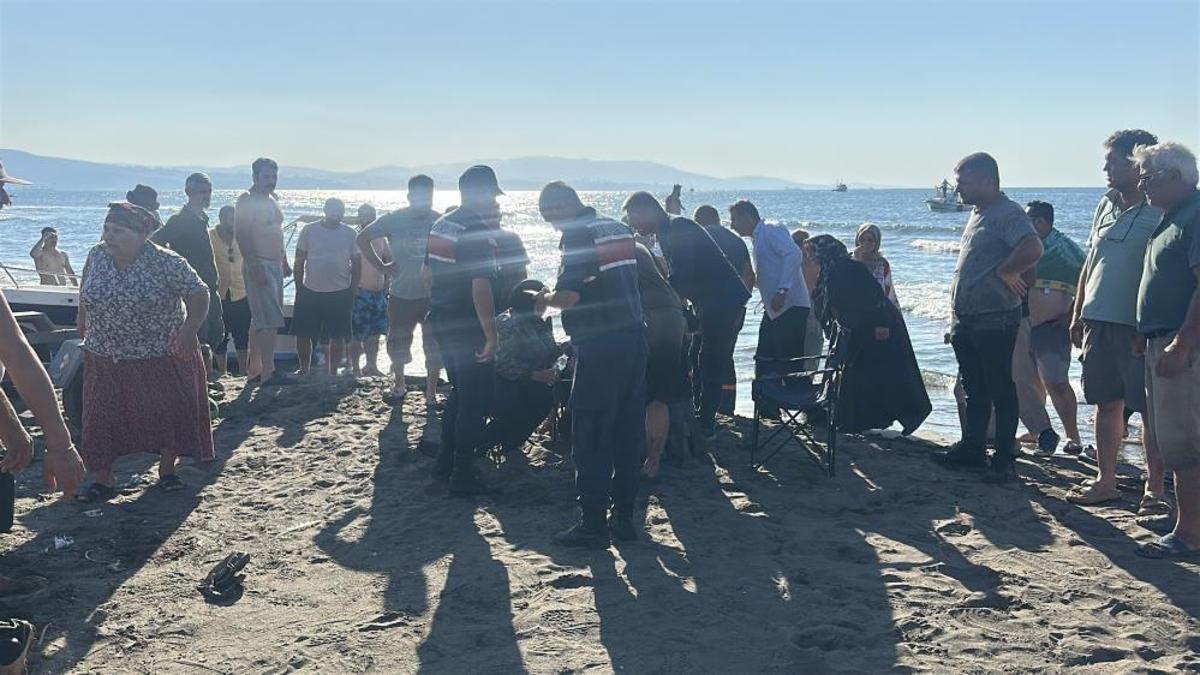 Samsun'da tekne alabora oldu! 3 kişi kurtarıldı, 3 kişi kayıp