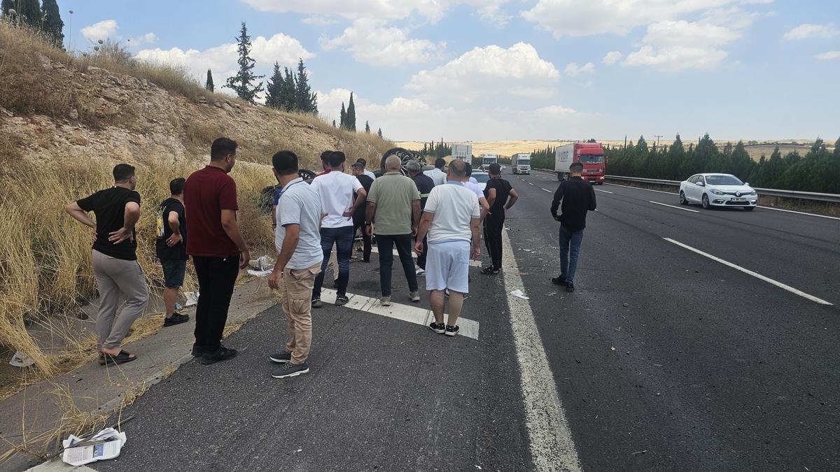 Şarampole devrilen cipin sürücüsü yaralandı
