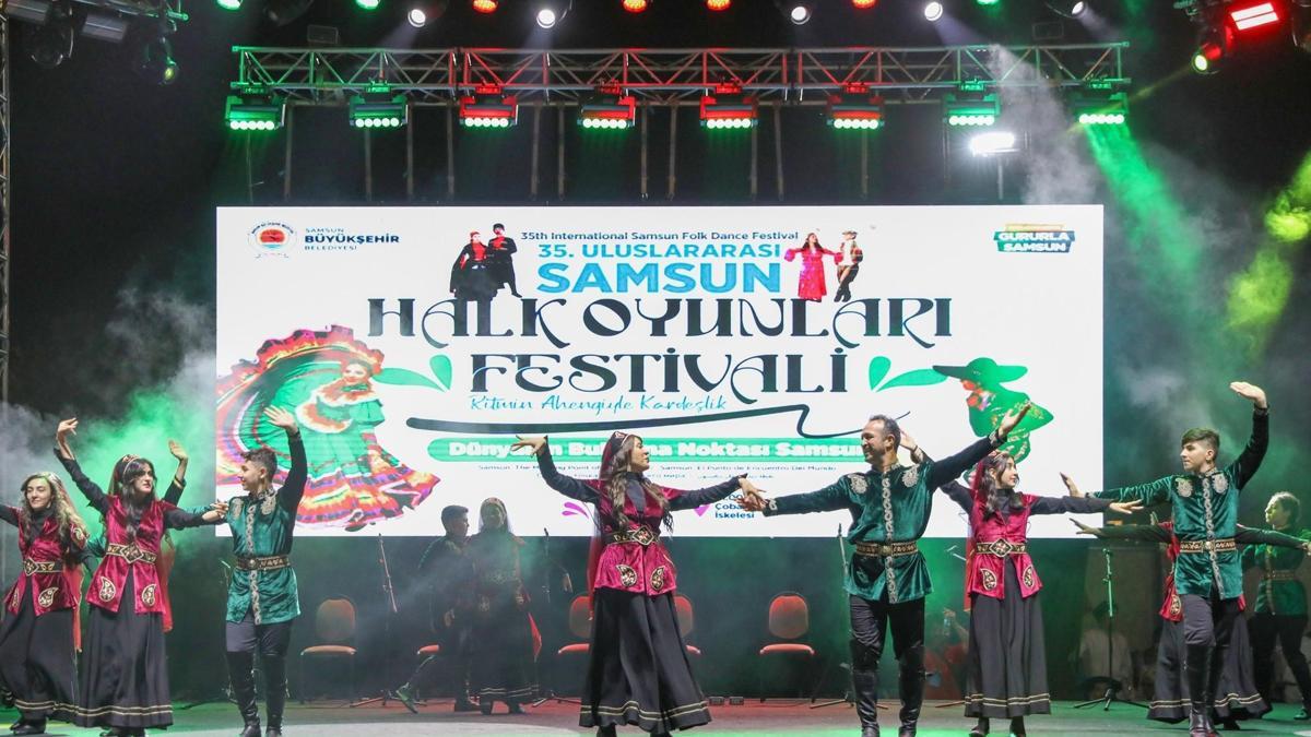 Samsun'da 36'ncı Uluslararası Halk Oyunları Festivali başlıyor