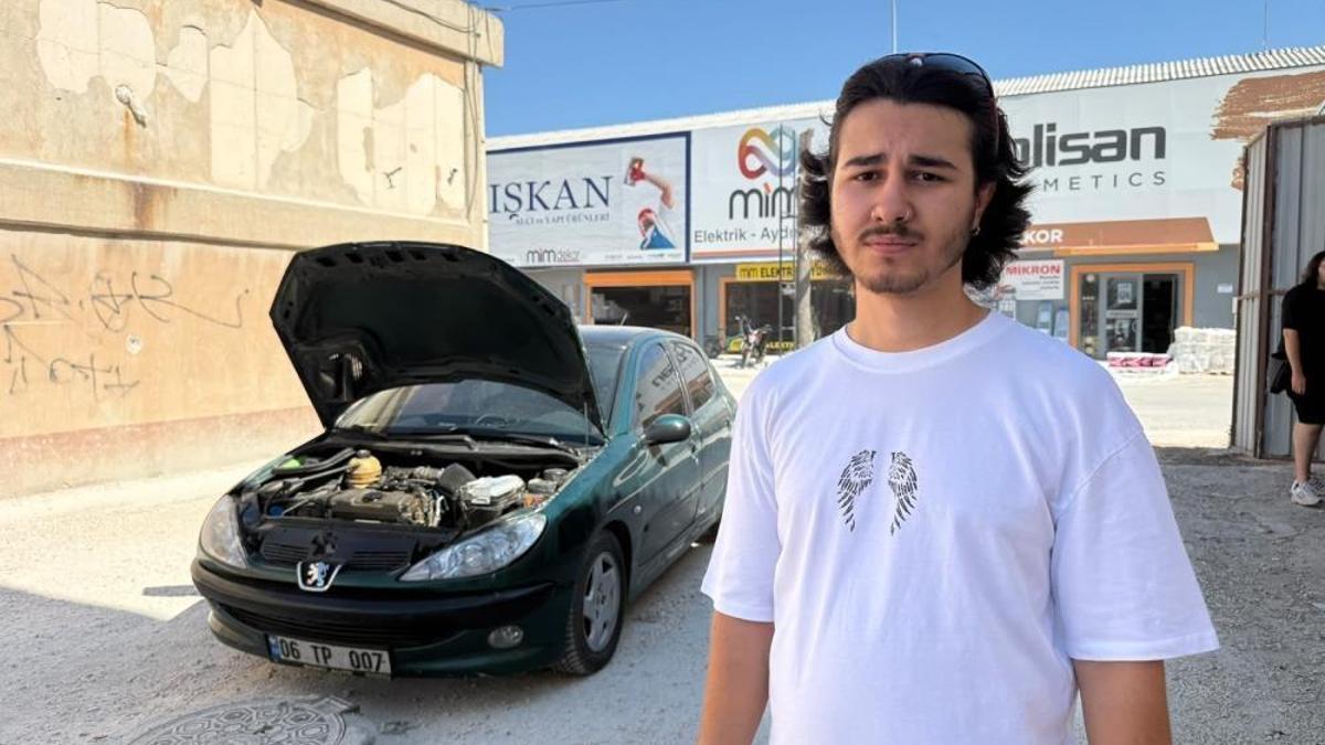 Rögar kapağı tehlikesi! Bir anda aracın içinde neye uğradığını şaşırdı