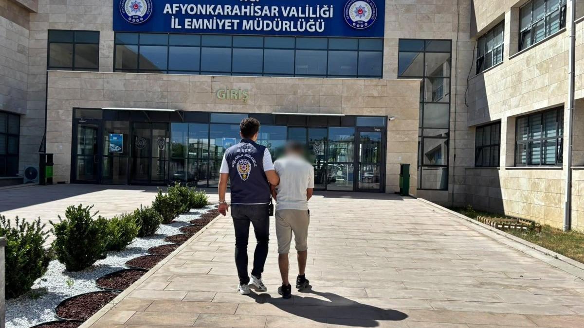 Aranan hükümlüler yakalandı