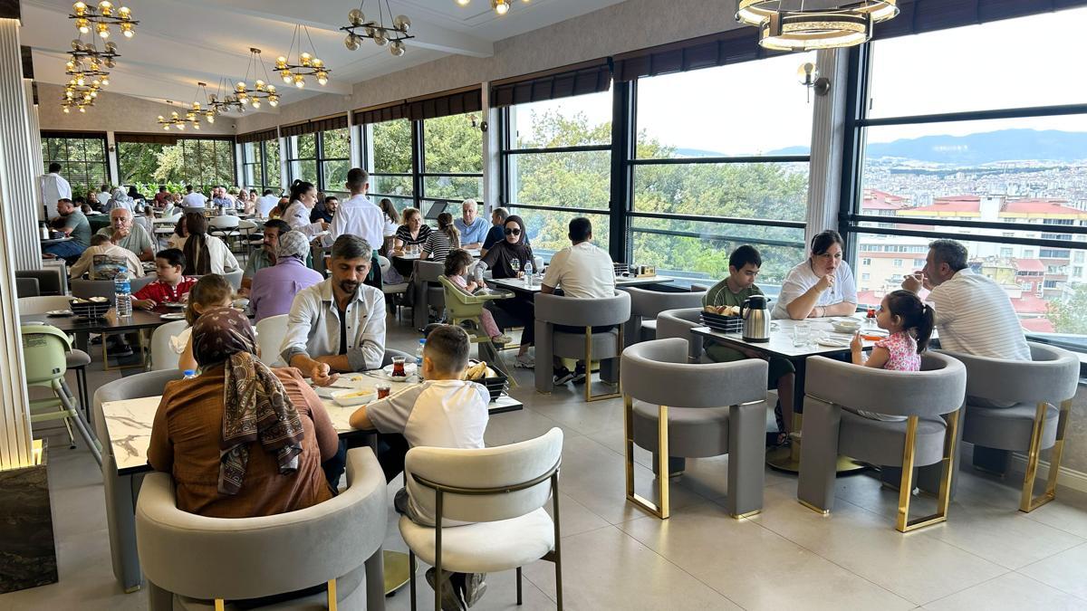 Canik Belediyesi Meşe Tesisi'nde emeklilere yüzde 30 indirim