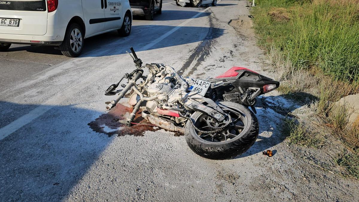 Otomobil ile motosiklet çarpıştı: 2 yaralı