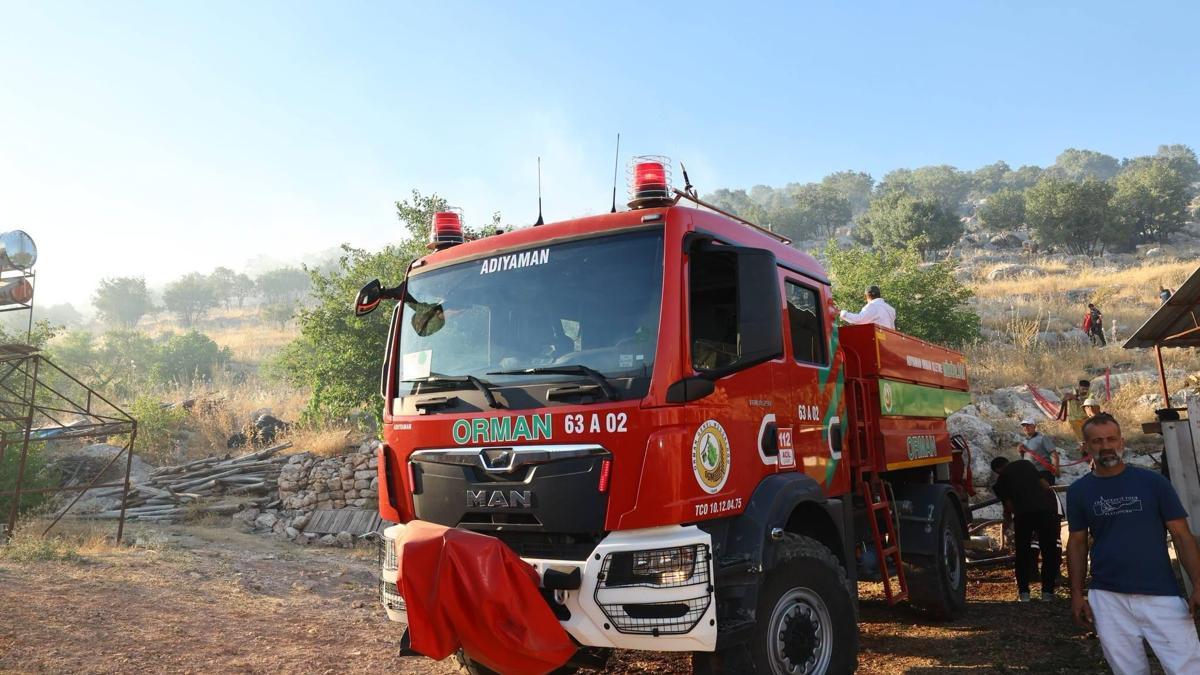 Adıyaman’da orman yangını; söndürme çalışmaları sürüyor