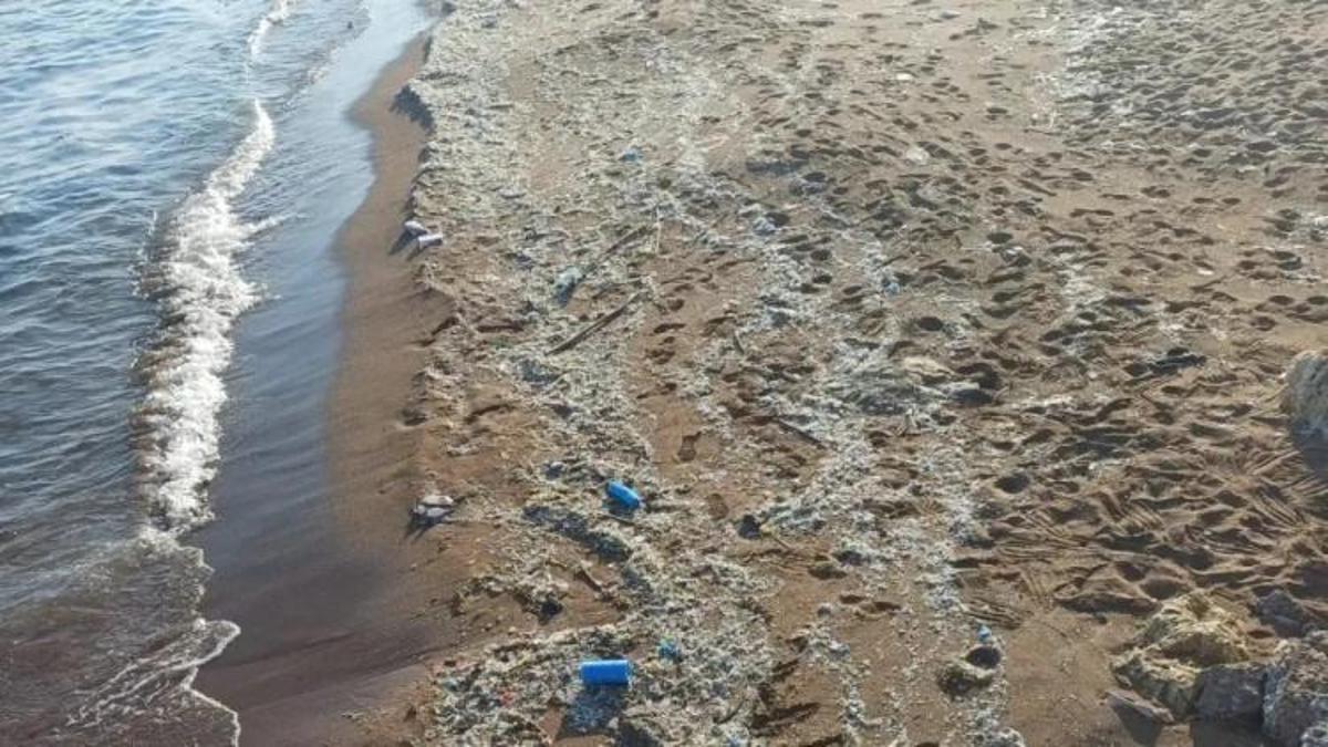 Antalya'da denizin kirliliğinin nedeni belli oldu: Deniz yüzeyinde görülüyor