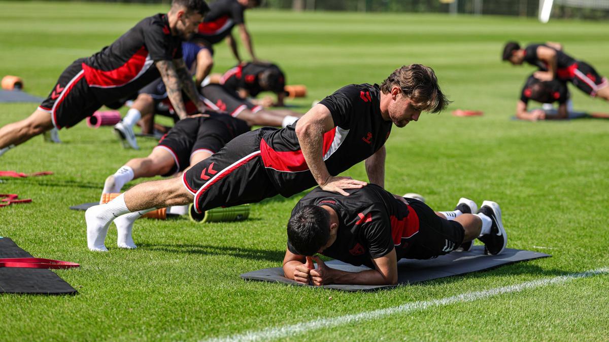 Samsunspor, Hollanda kampında çalışmalarını sürdürdü