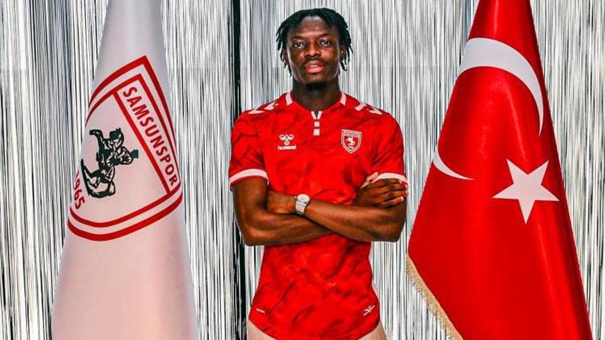 Samsunspor orta saha oyuncusunu 5 yıllığına kadrosuna kattı