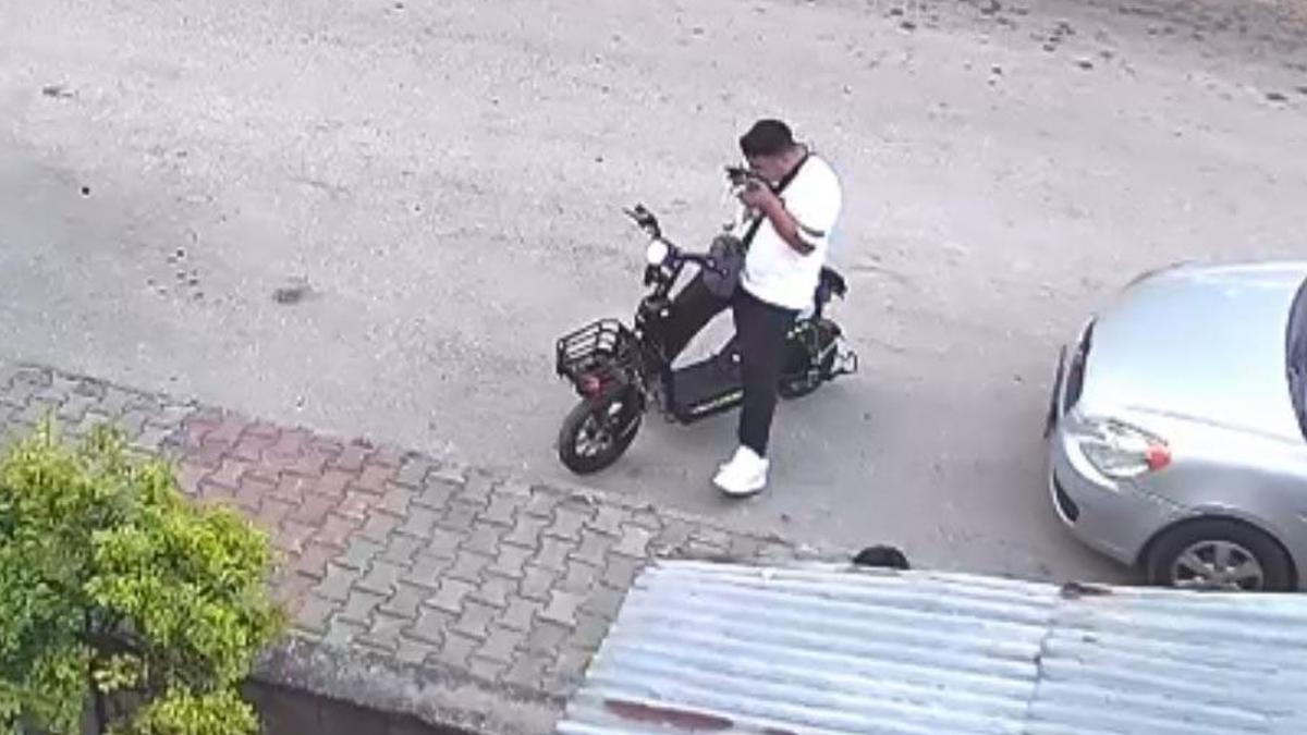 Yavru kediyi öpüp, boğan otizmli serbest bırakıldı