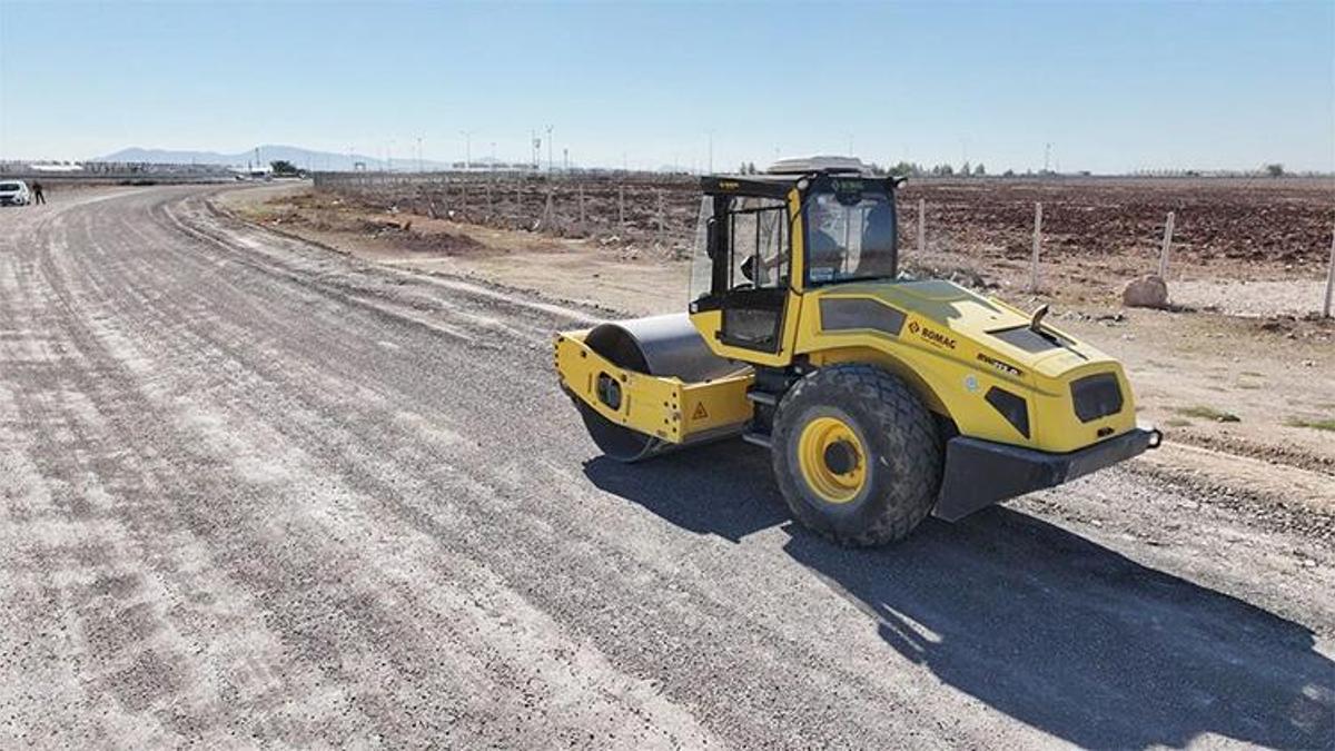 60 günde tamamlanacak! Karaisalı'da 5 ayrı noktaya yapılıyor: Dev yol ve altyapı hamlesi!