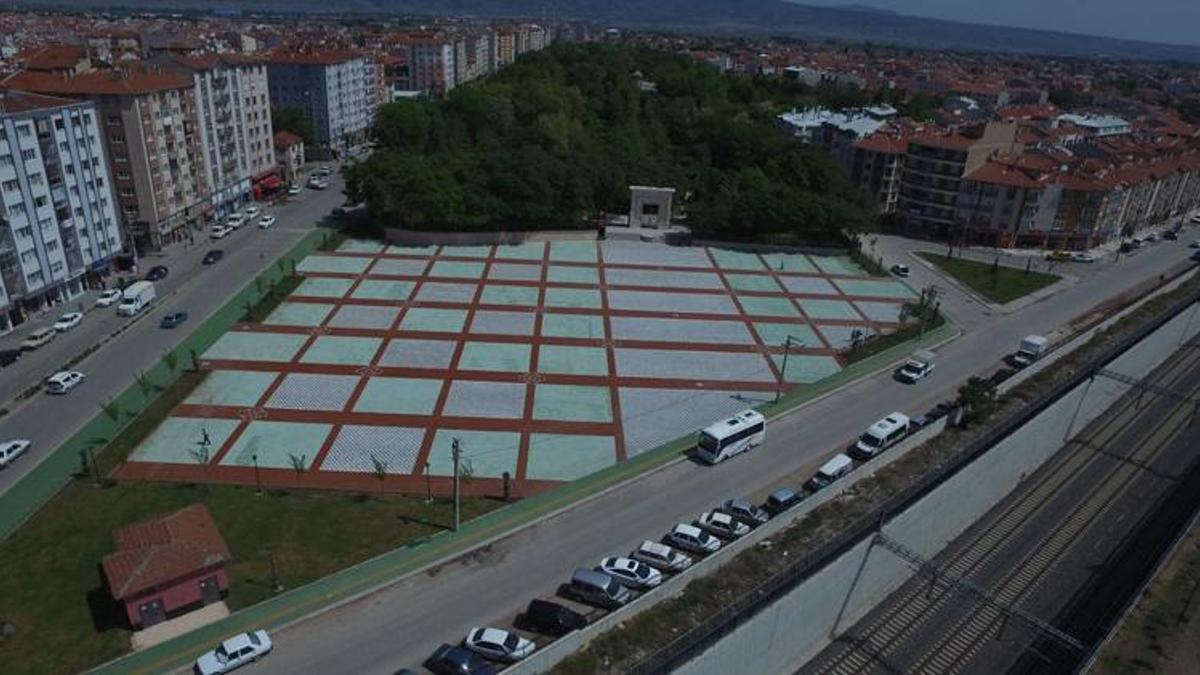 Eskişehir'de Cumhuriyet Meydanı için dikkat çeken karar! Yasaklandı, artık izin verilmeyecek