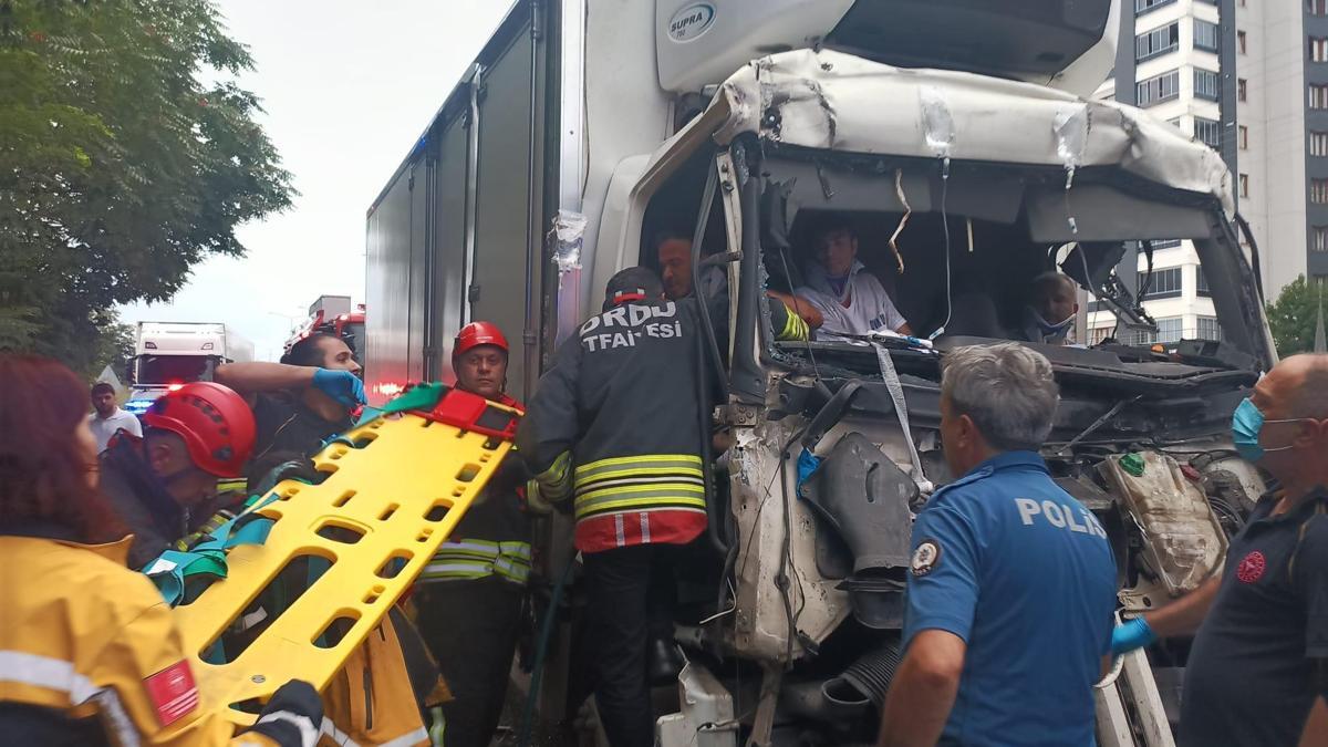 Ordu'da zincirleme kaza; 4 yaralı