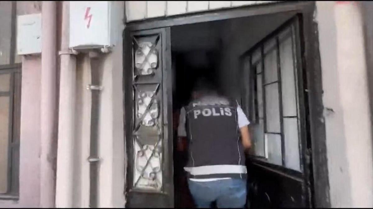 Kağıthane’de iş yerine operasyonda 104 kilogram uyuşturucu ele geçirildi