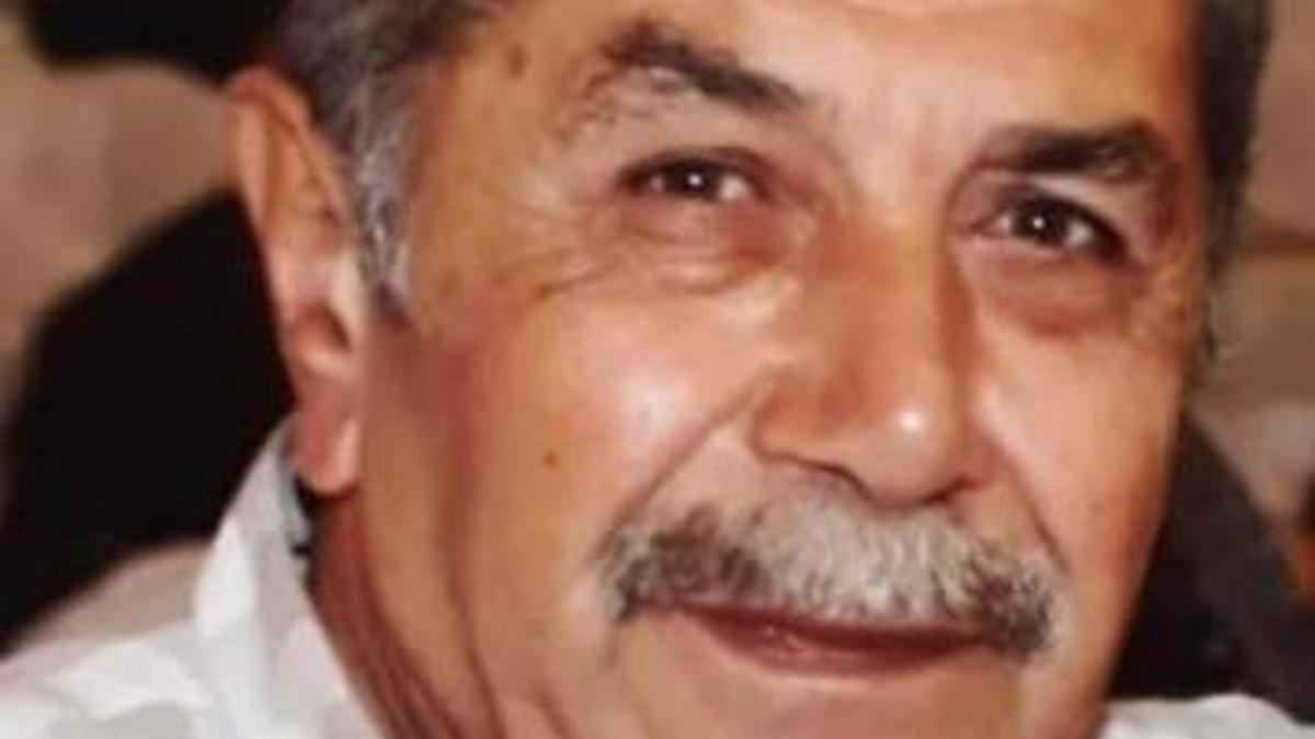 Otomobilinin yanında öldü bulundu