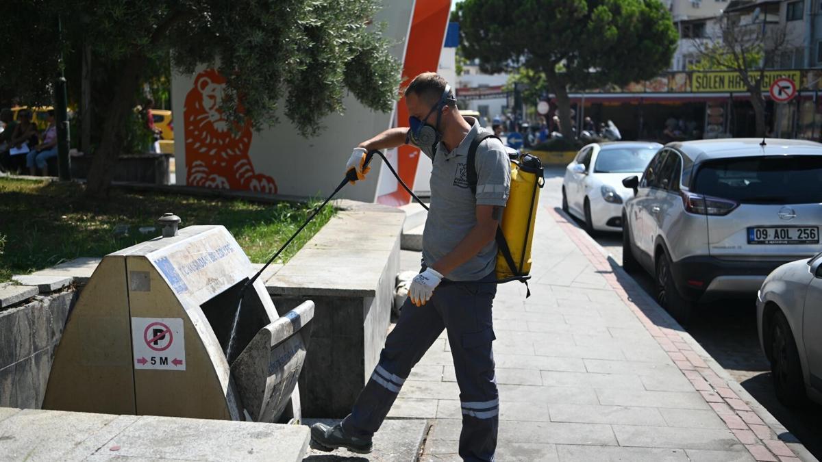 Kuşadası Belediyesi halk sağlığı için sahada