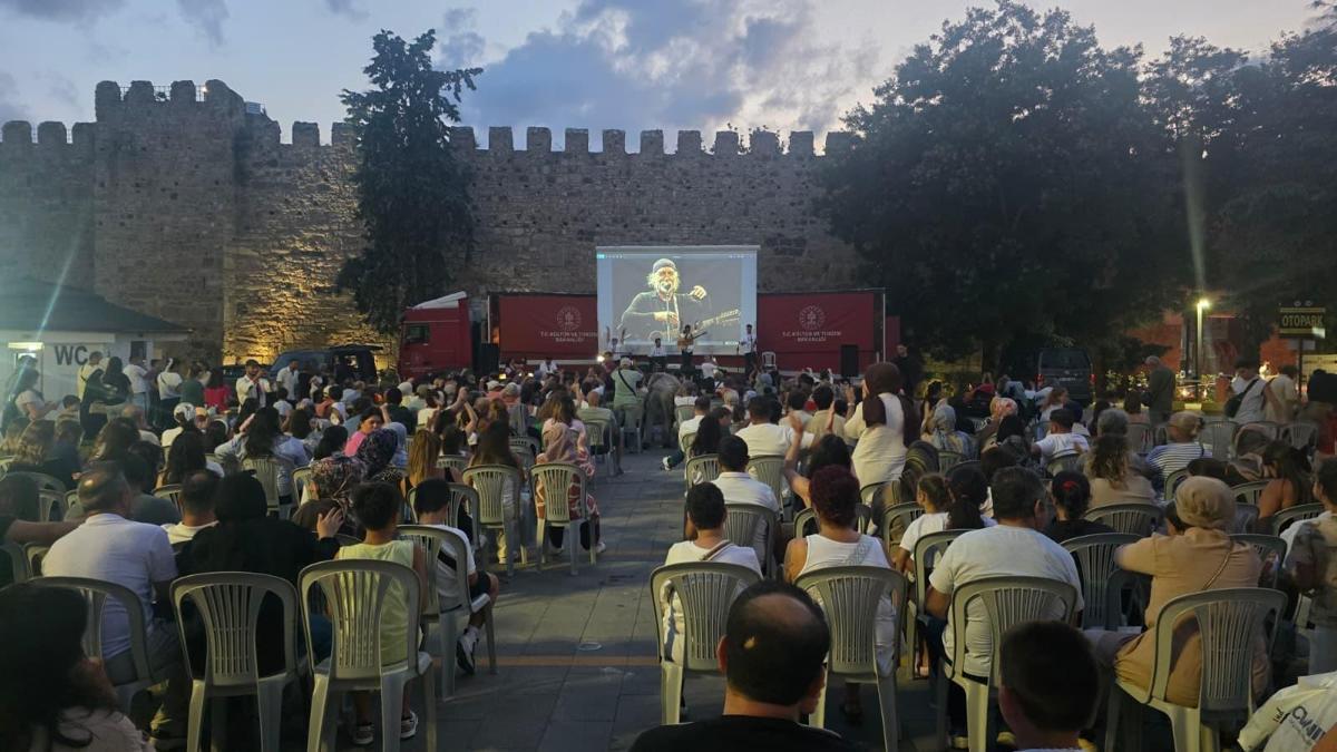 Sinop'ta "Gezen Sinema" etkinliği düzenlendi