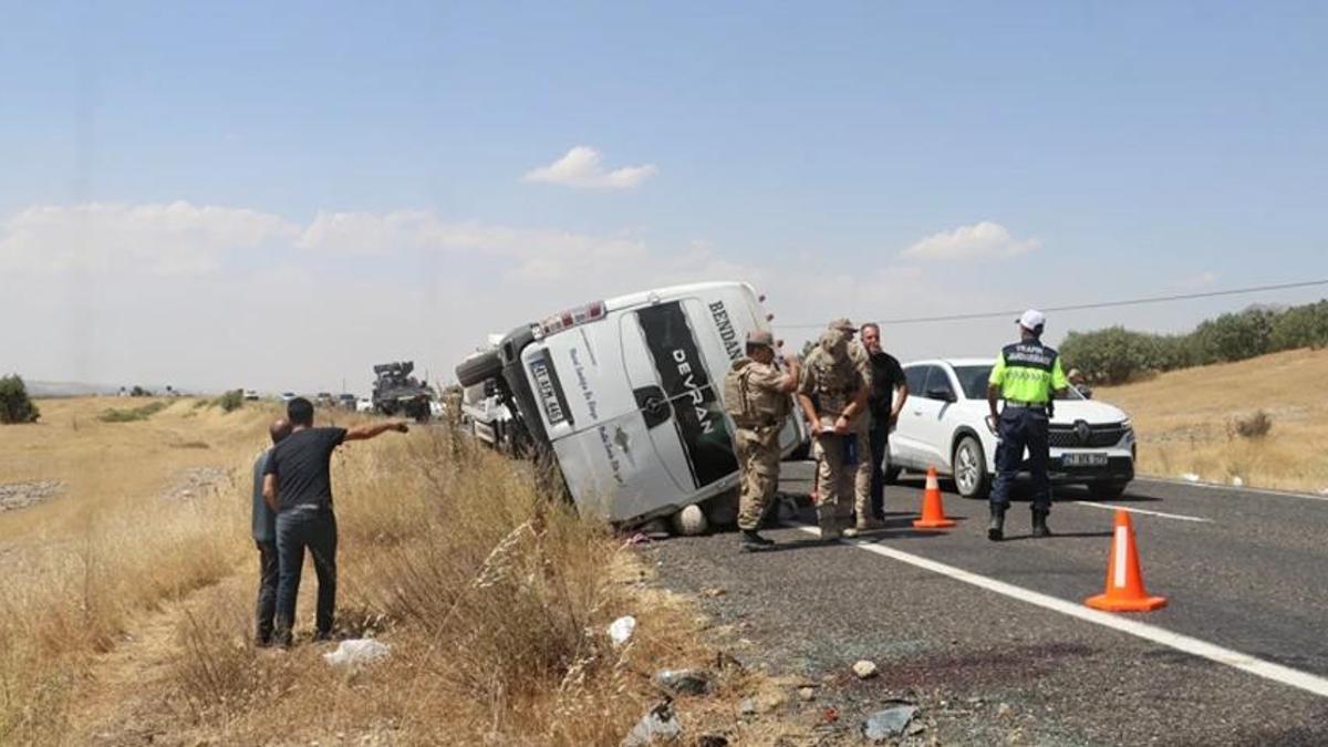 Diyarbakır'da nişan yolunda korkunç kaza: 5 kişi hayatını kaybetti