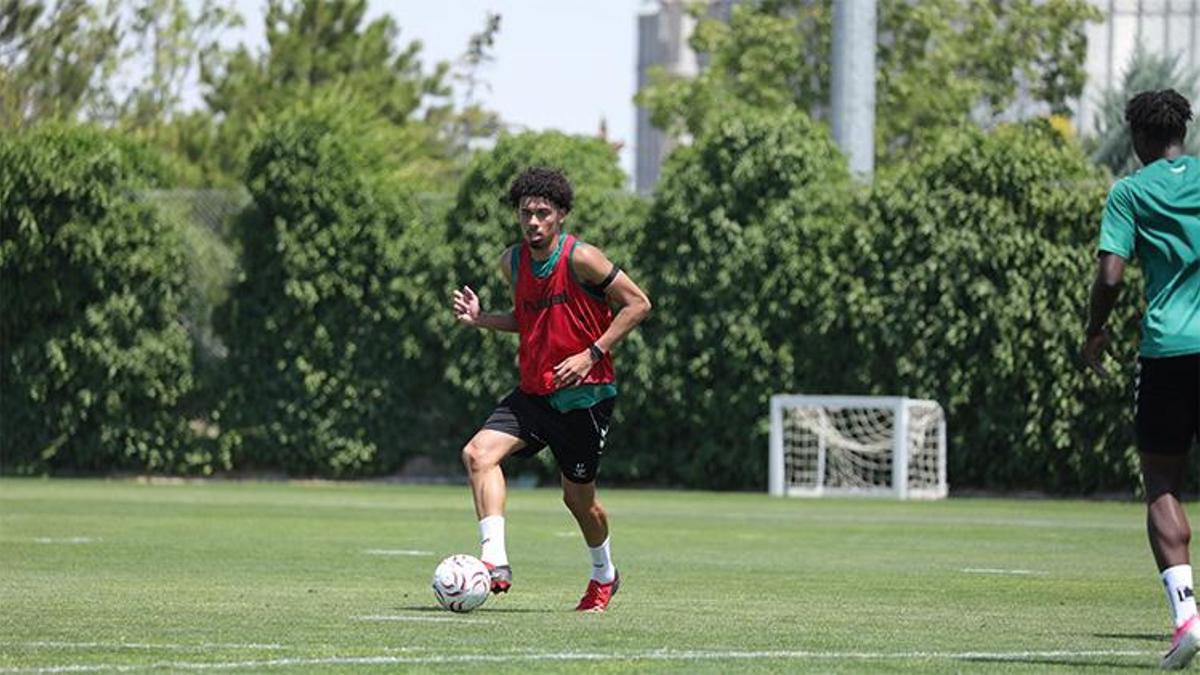 Konyaspor'da Fenerbahçe mesaisi başladı