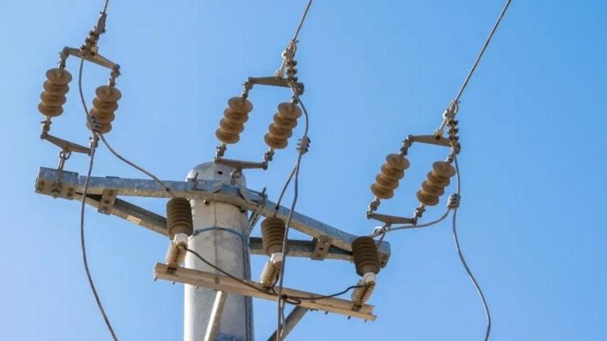 Antalya'da 3 günlük dev elektrik kesintisi: 15 ilçede 80 nokta karanlıkta kalacak