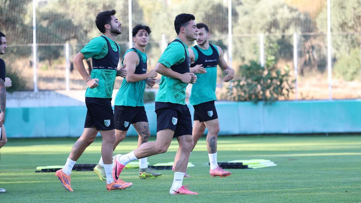 Bodrum FK Teknik Direktörü Burhan Eşer sabır istedi