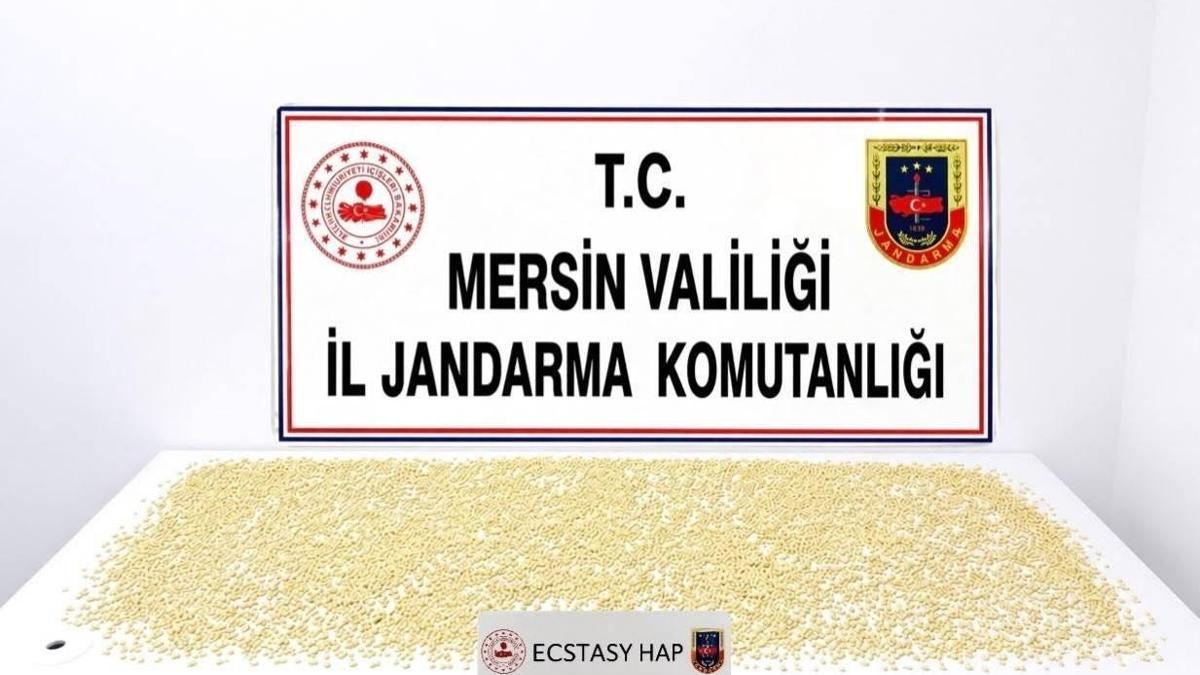 Mersin’de 3 bin 760 uyuşturucu hap ele geçirildi