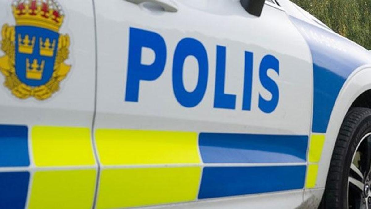 İsveç'te liseye düzenlenen kılıçlı saldırıda çok sayıda kişi yaralandı