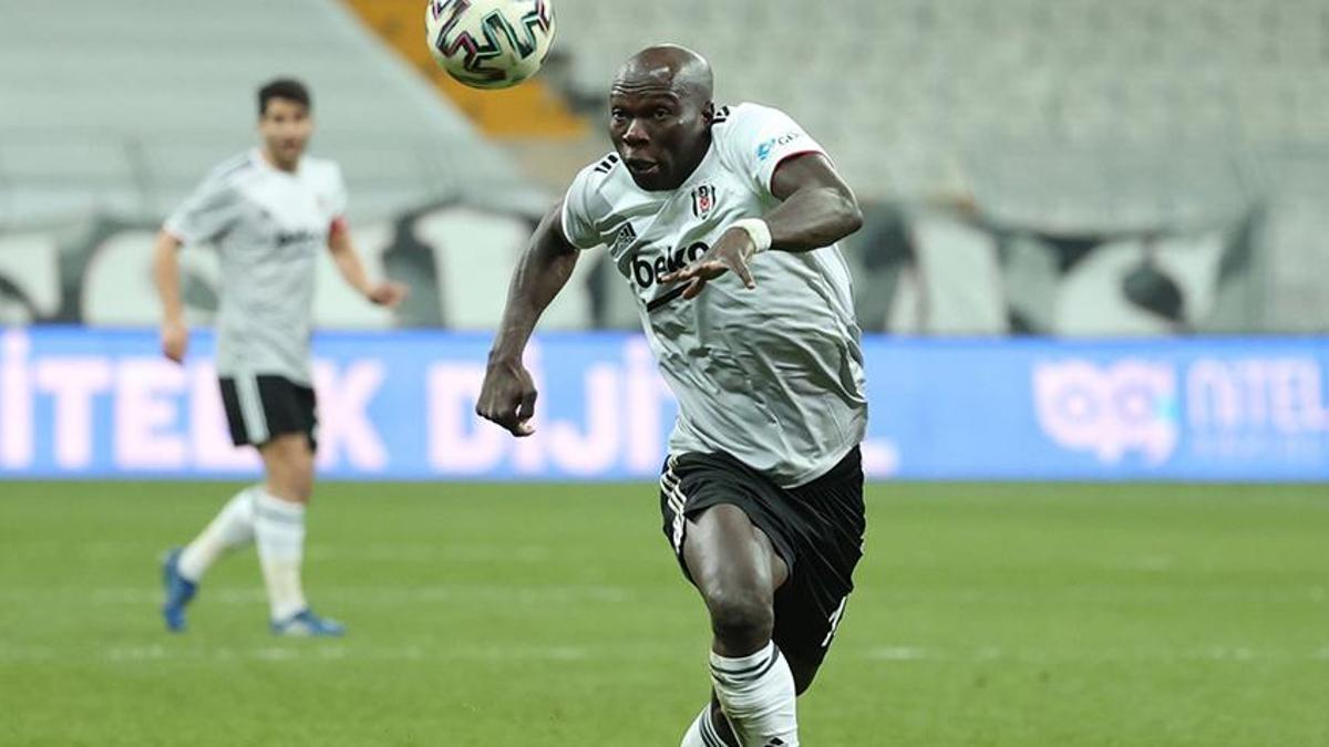 Beşiktaş'ın eski golcüsü 1. Lig ekibine imza atıyor