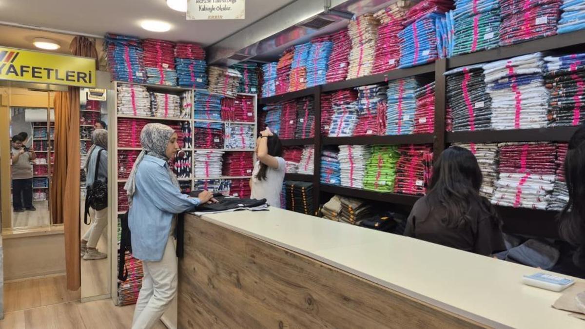 Okul kıyafetleri için telaş başladı! En uygun set 2 bin liradan başlıyor
