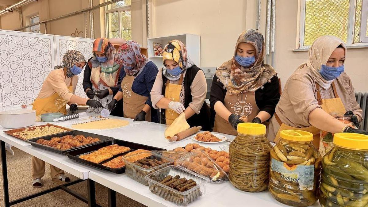 Ağrılı kadınlar kendi işlerinin patronu oldu: Hamur kadın kooperatifi 6 ayda hayatları değiştirdi!